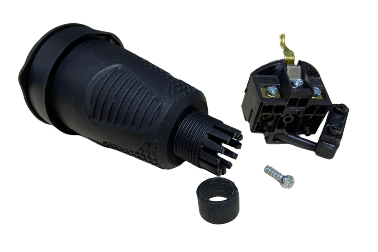 Hermētiska melna gumijas kontaktligzda IP54 ar atloku 2P+Z 16A 250V SCHUKO RDP-F Bylion