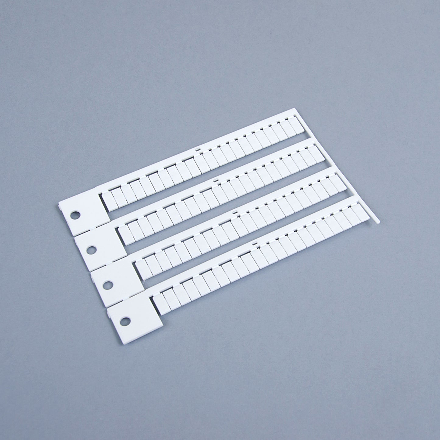 OD10-5P  KOMBINĒTA NOŅEMAMĀ ETIĶETE BEZ UZDRUKAS (1,5 mm² savienotājkastēm)